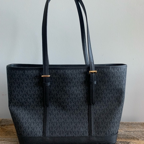 NWOT-Michael Kors Jet Set Travel Small Logo Top-Zip Tote Bag, Black - Picture 6 of 7